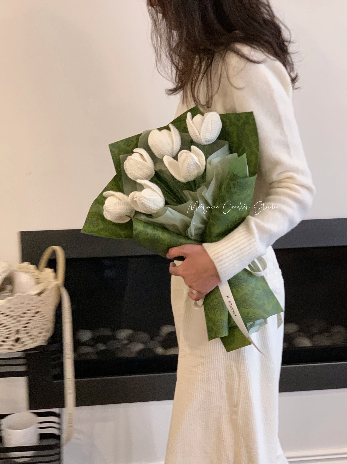 Meetjane bouquet| Melbourne handmade crochet flower |bouquet|white/purple/blue|TULIP|MELBOURNE ONLY