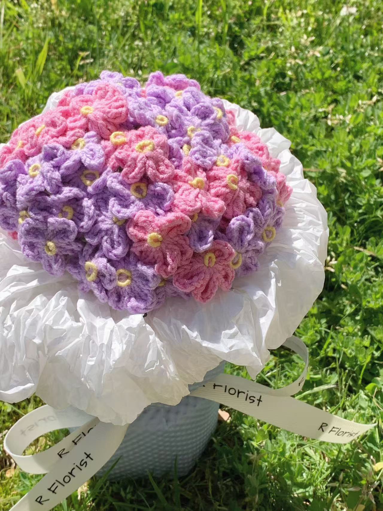 Meetjane bouquet| Melbourne handmade crochet flower |Berry Bloom Bouquet|MELBOURNE ONLY