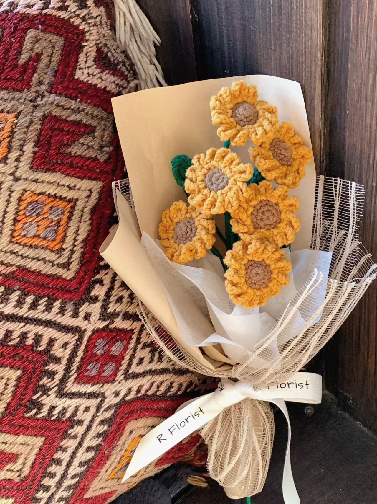 Meetjane bouquet| Melbourne handmade crochet flower |Sunny Day Mini Sunflower Bouquet|MELBOURNE ONLY