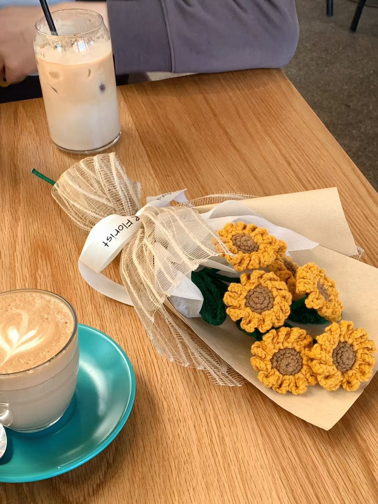 Meetjane bouquet| Melbourne handmade crochet flower |Sunny Day Mini Sunflower Bouquet|MELBOURNE ONLY