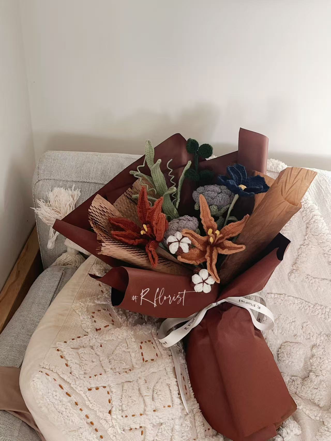Meetjane bouquet| Melbourne handmade crochet flower |Autumn Poem Bouquet|MELBOURNE ONLY