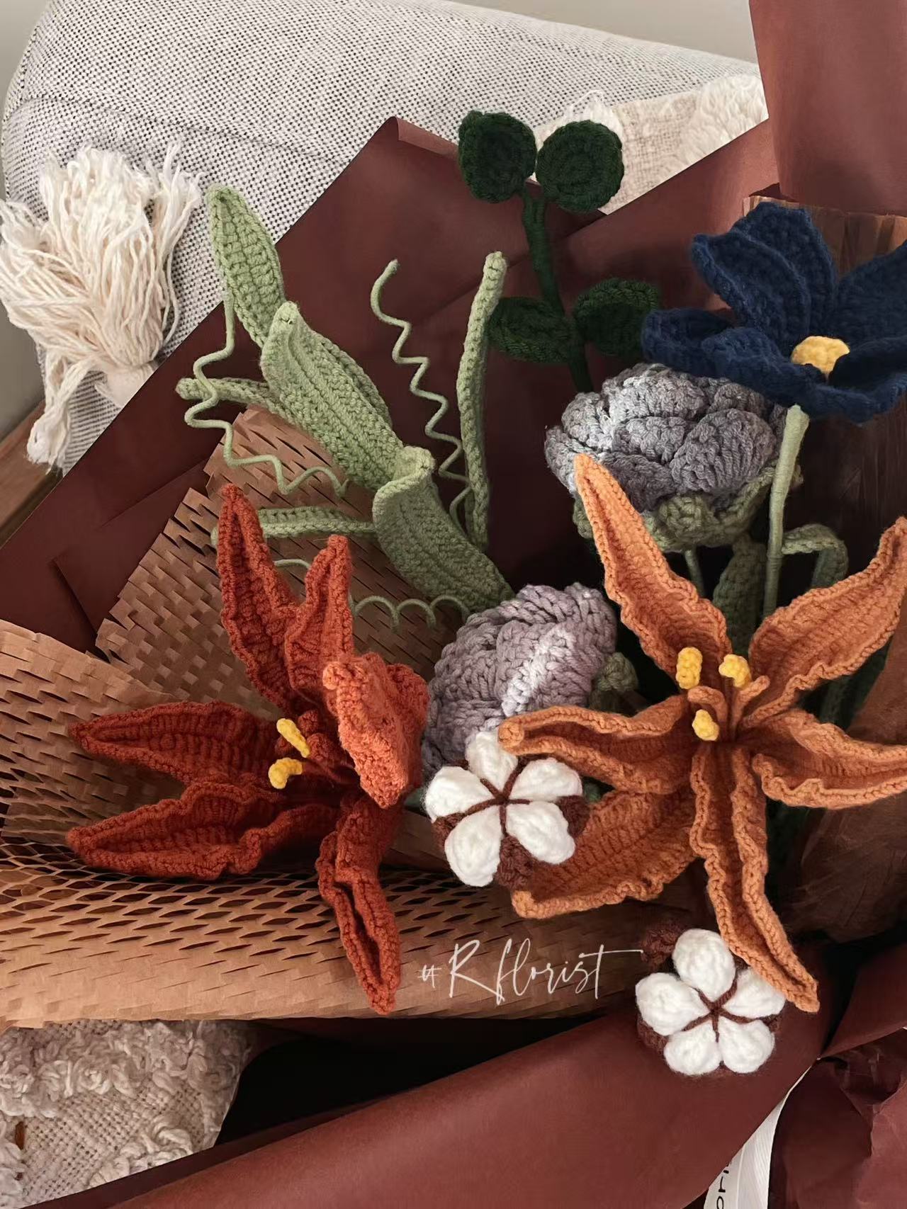 Meetjane bouquet| Melbourne handmade crochet flower |Autumn Poem Bouquet|MELBOURNE ONLY