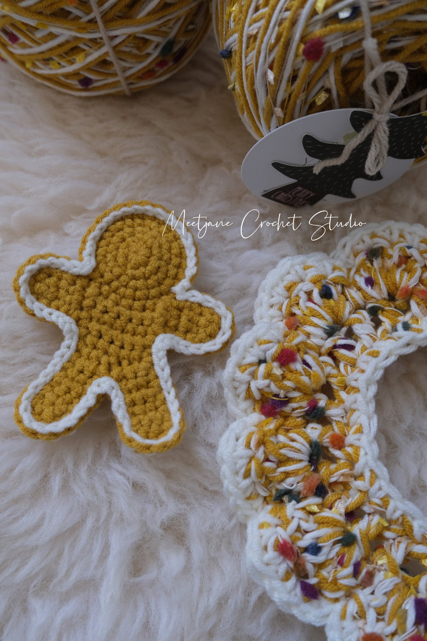 Crochet accessories| Melbourne |Gingerbread man brooches|CHRISTMAS🎄