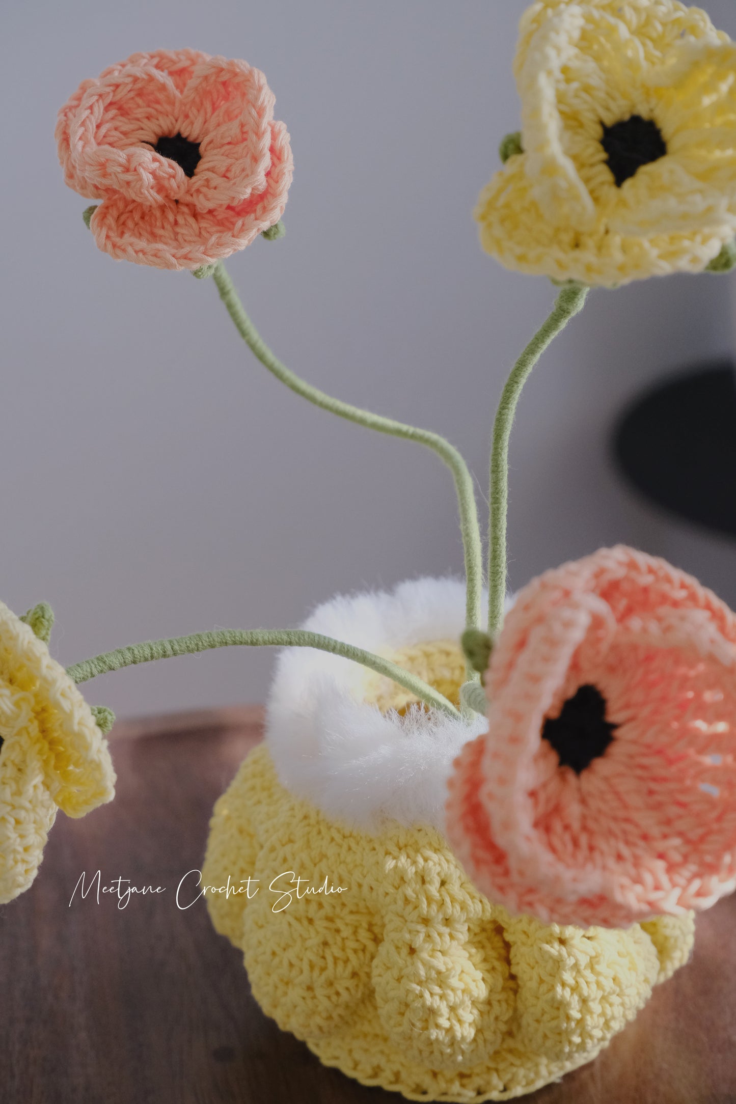 Meetjane bouquet| Melbourne handmade crochet flower |Papaver rhoeas|Poppy|Winter edition