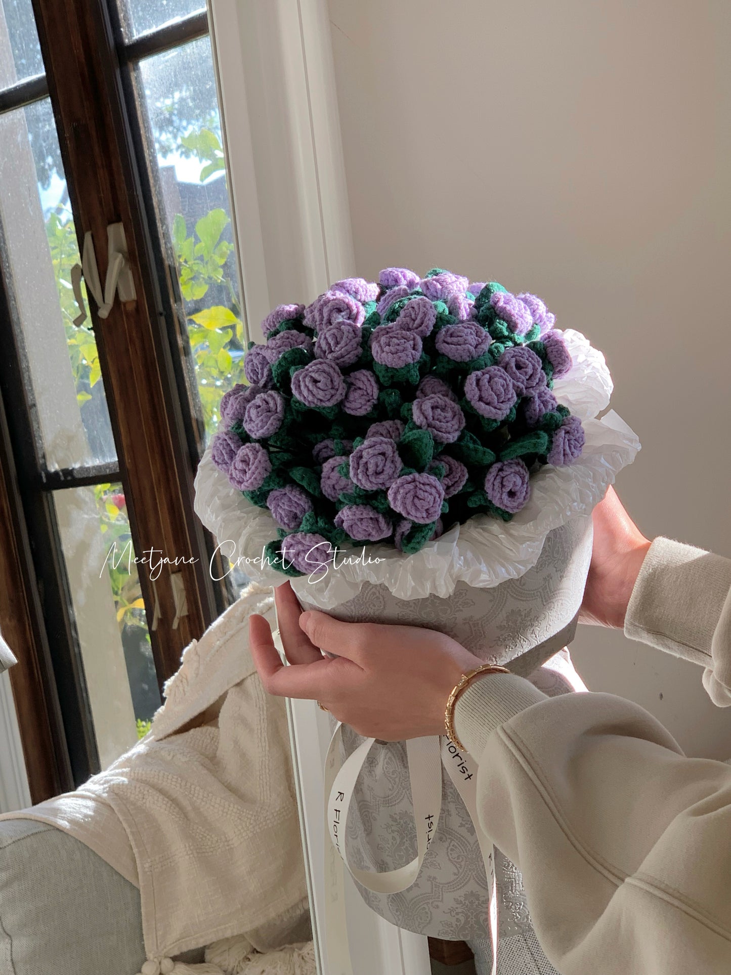 Meetjane bouquet| Melbourne handmade crochet flower |bouquet|Spray rose|purple|MELBOURNE ONLY