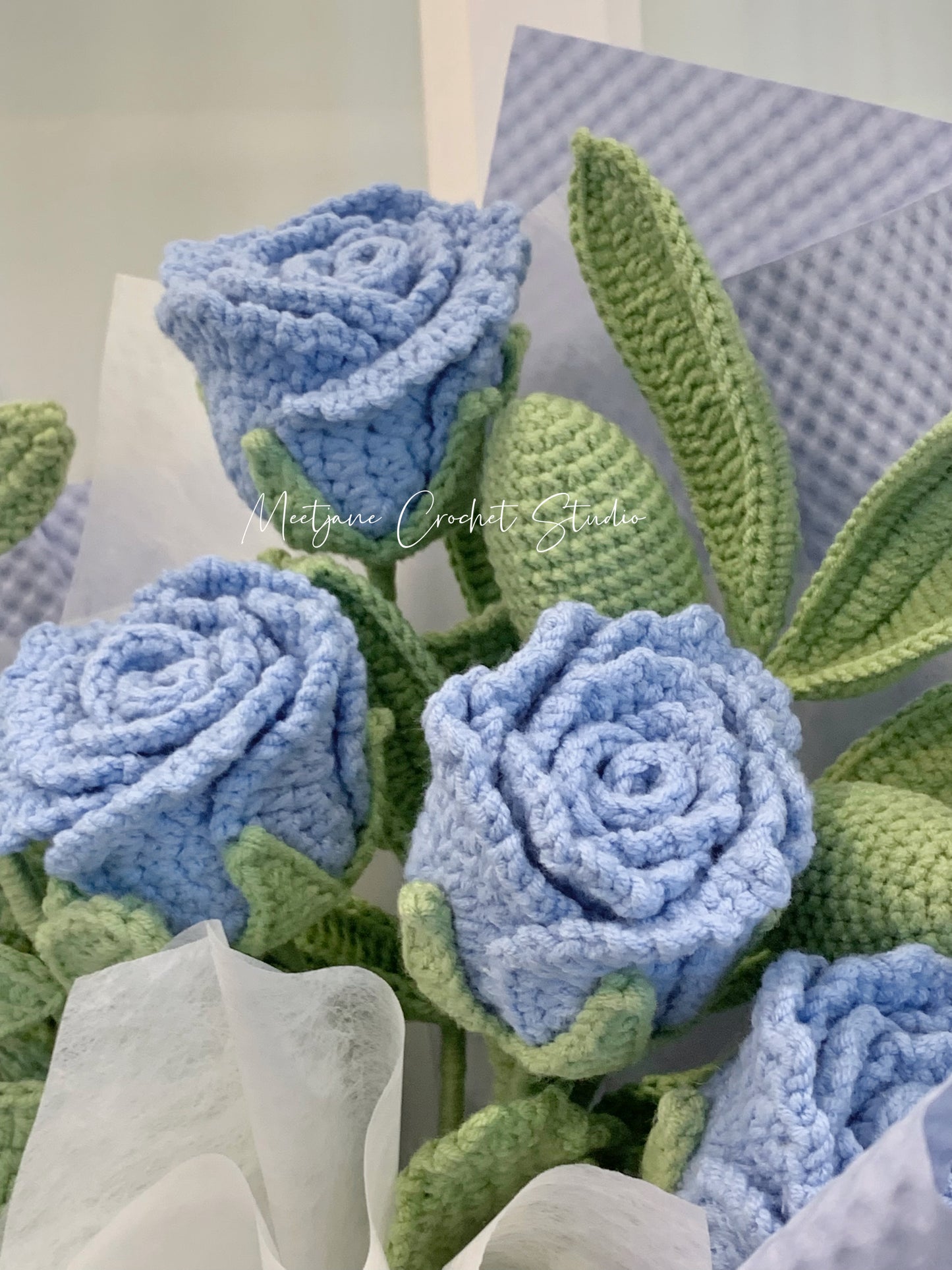 Meetjane bouquet| Melbourne handmade crochet flower |bouquet|rose|blue/pink|MELBOURNE ONLY