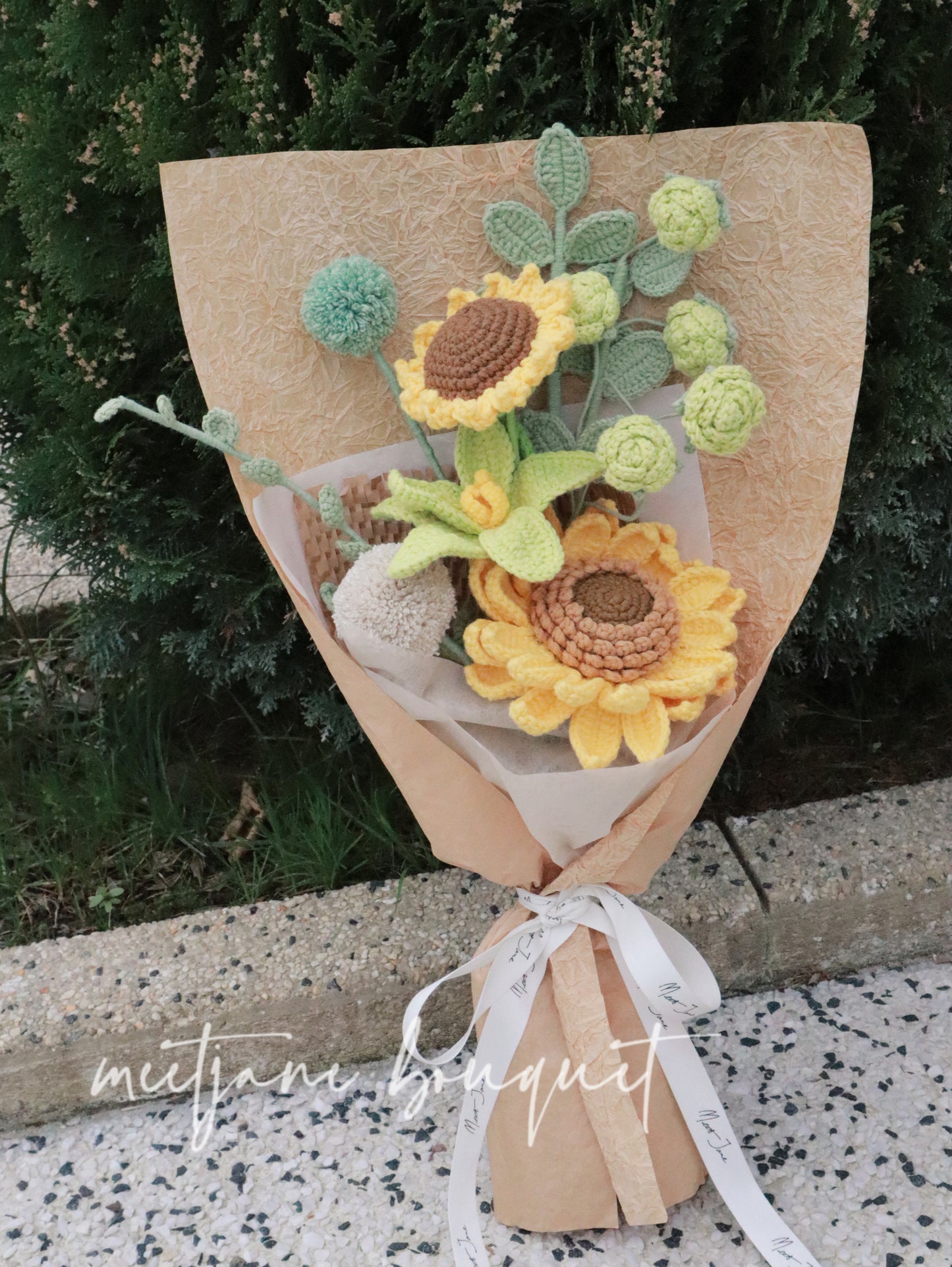 Meetjane Bouquet|Melbourne handmade |Graduation gift|Sunflower