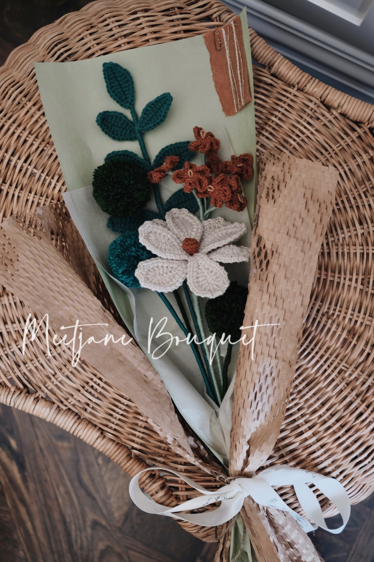 Meetjane Bouquet|Melbourne handmade |Graduation gift|Kelsang Flowers