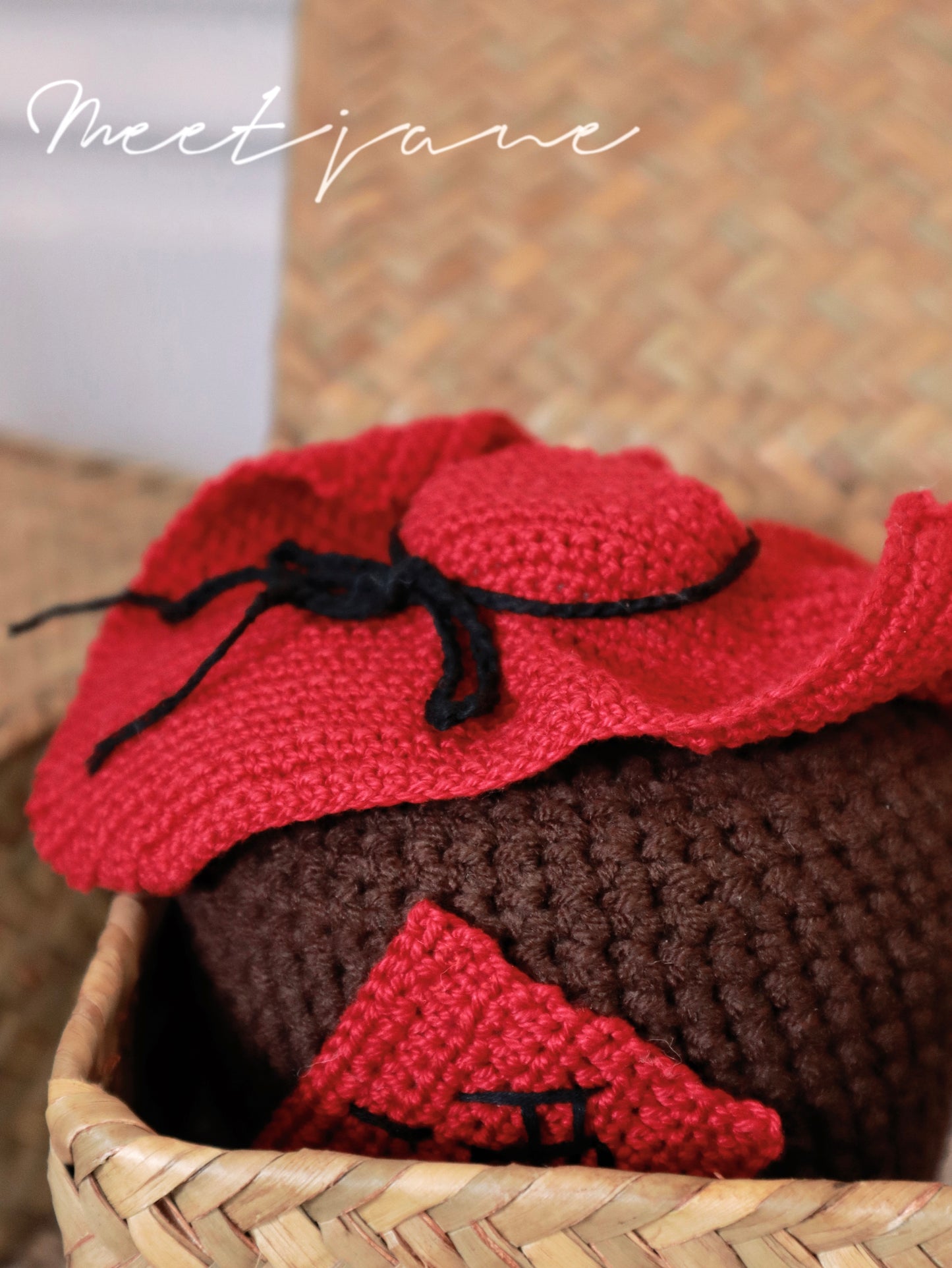Crochet Gift| Melbourne |Perfect gift| Traditional Wine Jar